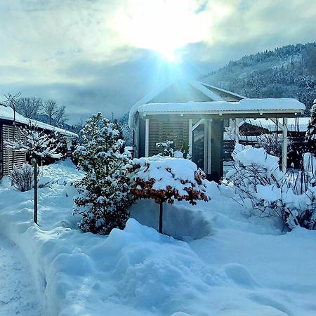Tiny House Olivia Lägenhet Liptovský Hrádok Exteriör bild