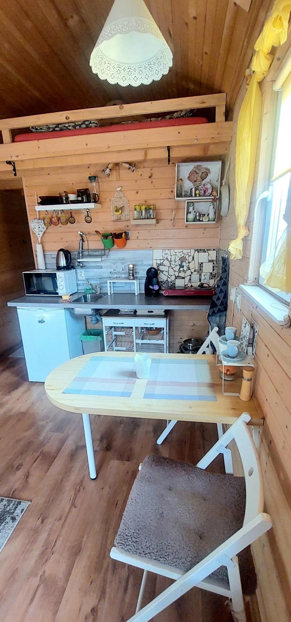 Tiny House Olivia Lägenhet Liptovský Hrádok Exteriör bild